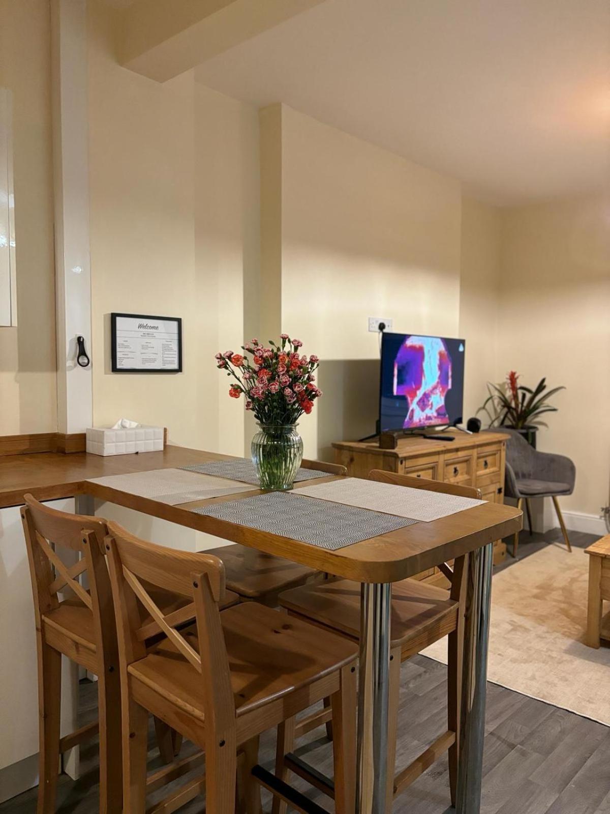 Cardiff/Pernath Home2 Εξωτερικό φωτογραφία